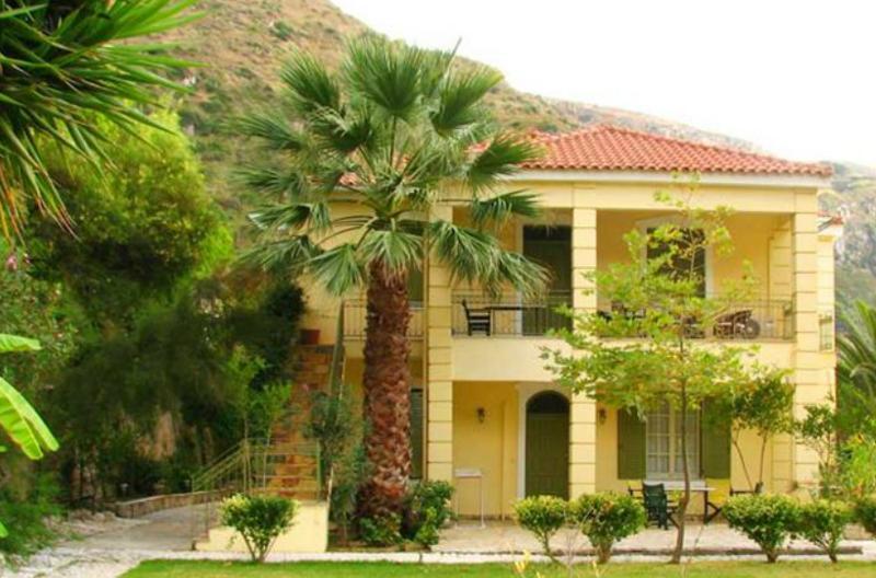 Myrtles Of Petani Hotel Vóvikes Buitenkant foto