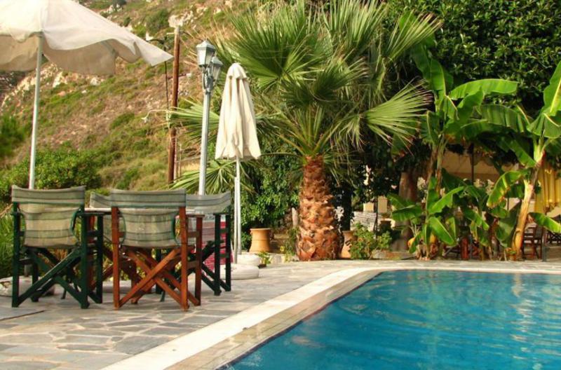 Myrtles Of Petani Hotel Vóvikes Buitenkant foto
